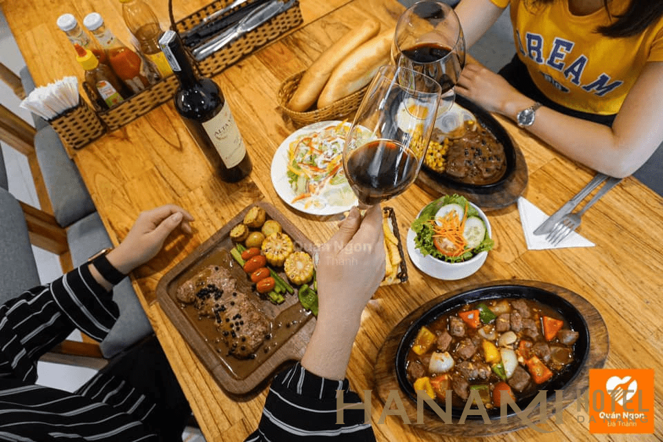 Star beef - Nhà hàng ốp la Đà Nẵng