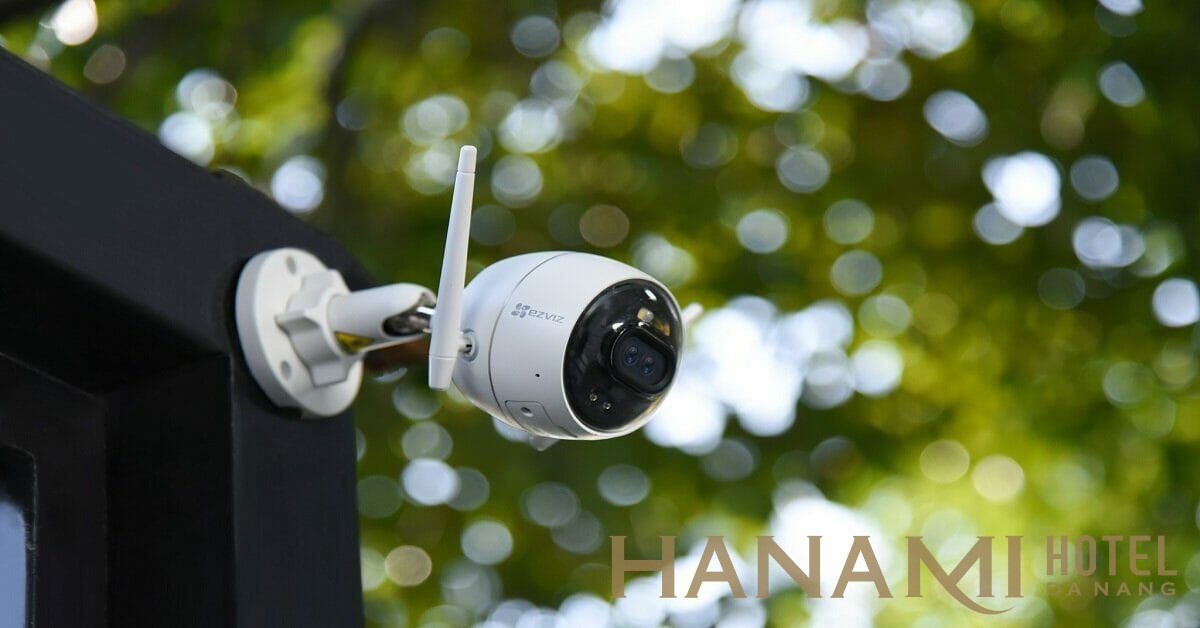 Lựa chọn camera an ninh ngoài trời loại nào tốt nhất? | websosanh.vn