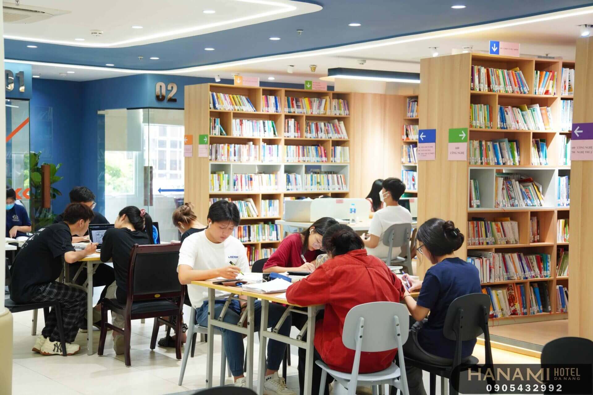 best libraries in da nang